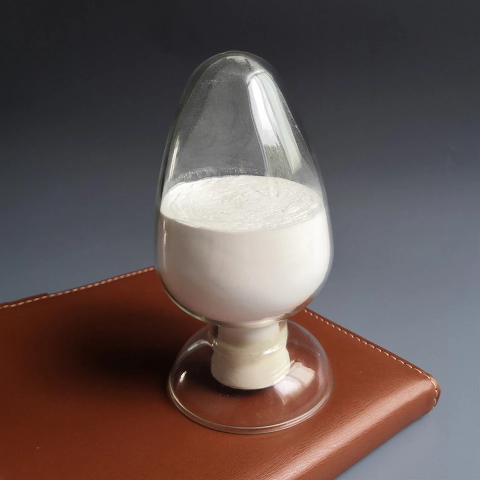 Hidroxid de aluminiu conductiv termic